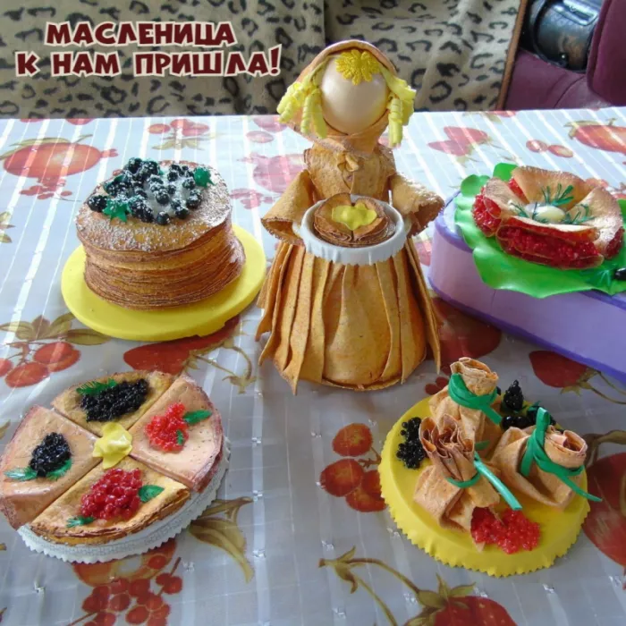 Открытки и картинки с Масленицей . Открытки с масленицей